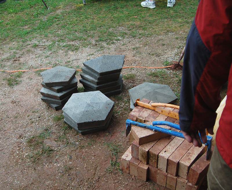 Precast geodesic oven