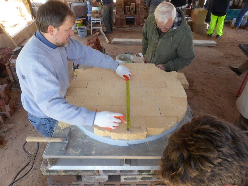 red brick dome oven workshop with Alex Chernov