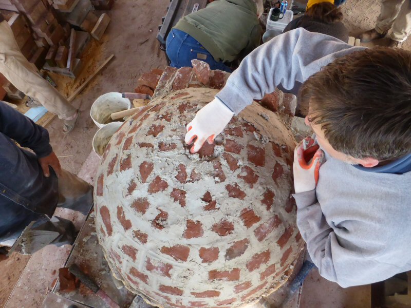 red brick dome oven workshop with Alex Chernov