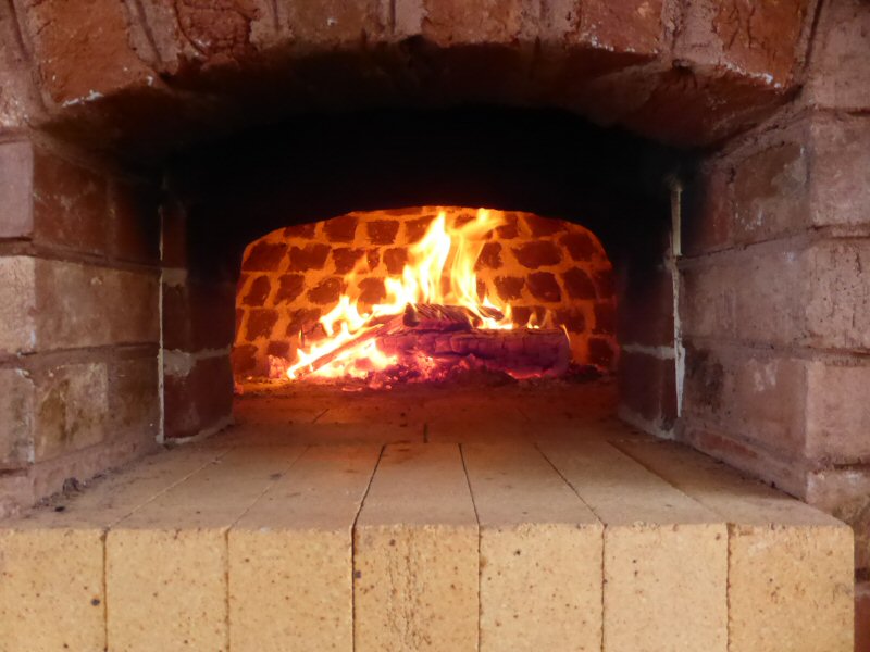 red brick dome oven workshop with Alex Chernov