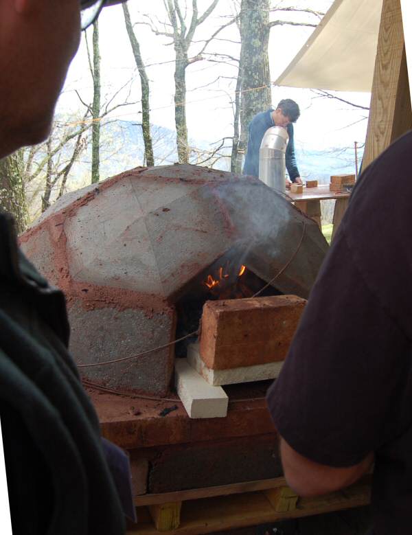 Precast geodesic oven