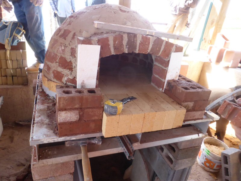 red brick dome oven workshop with Alex Chernov