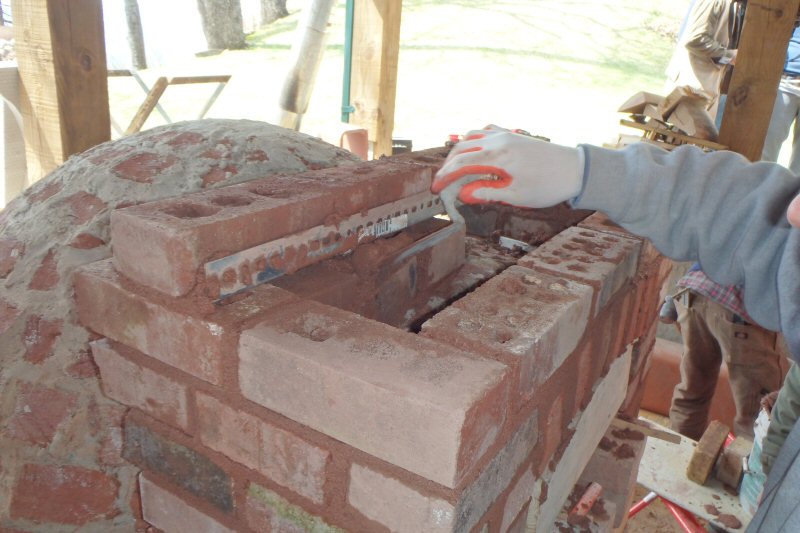 red brick dome oven workshop with Alex Chernov